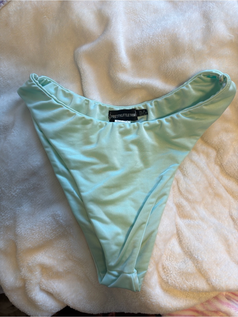 Bikini bundle - Picture 10 of 16